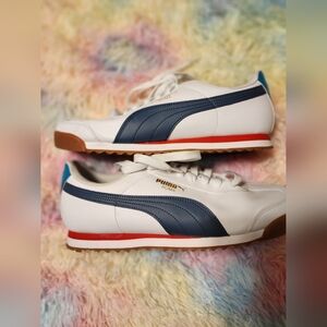 Size 11 Men puma roma basic shoes white-evening sky gum